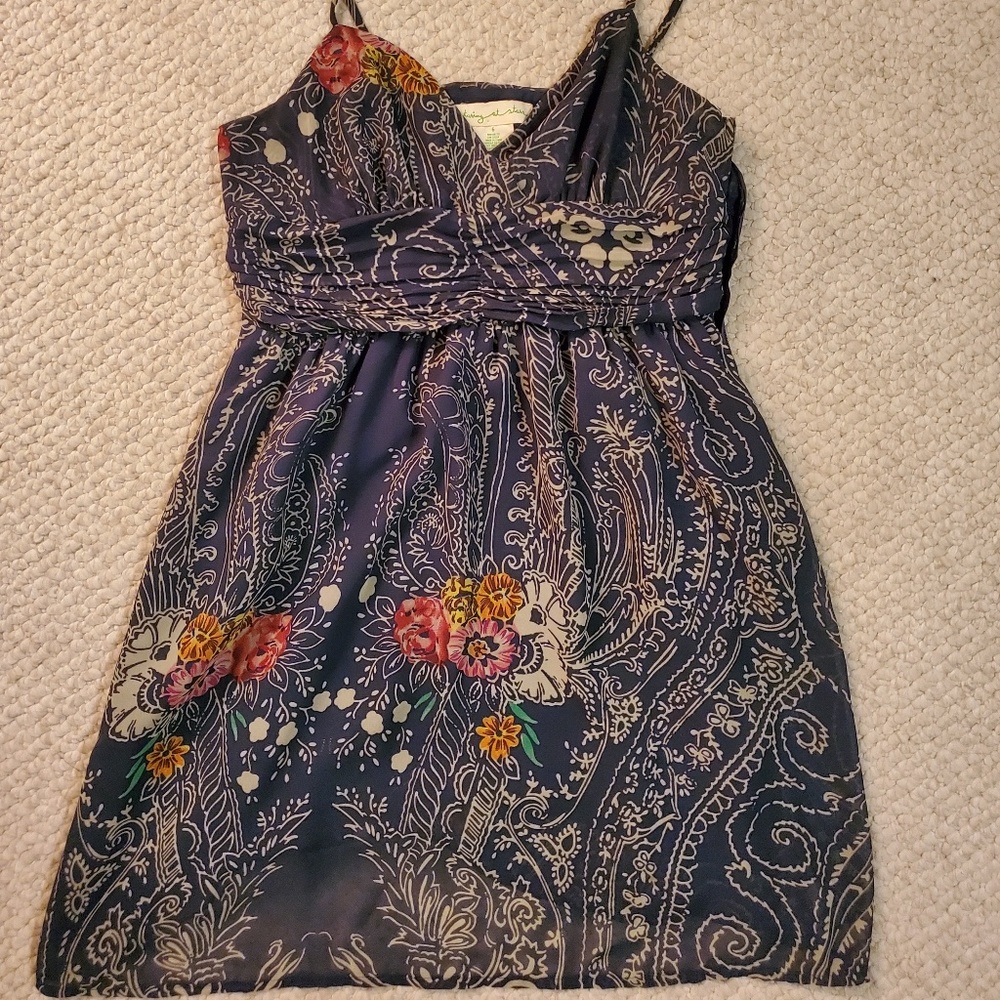 Staring at stars floral dress